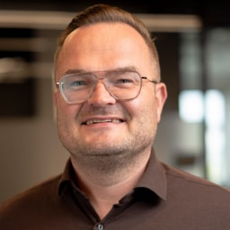 Art jan dennenkamp sales accountone