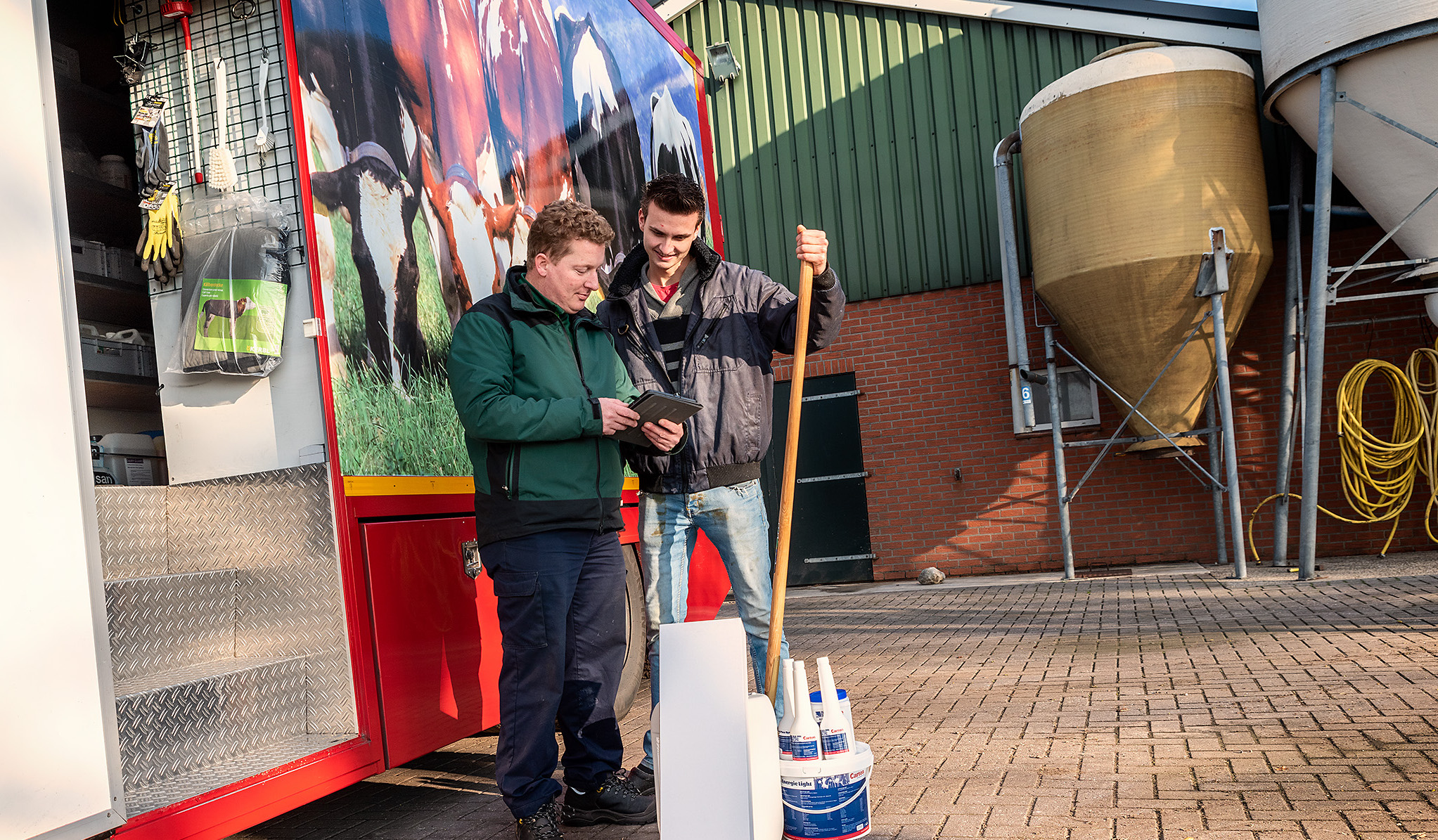 Groothandel Carton werkt met AccountView en BrancheView-app